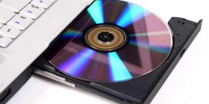 Đĩa DVD là gì chắc hẳn bạn đã từng nghe ít nhiều về tên này